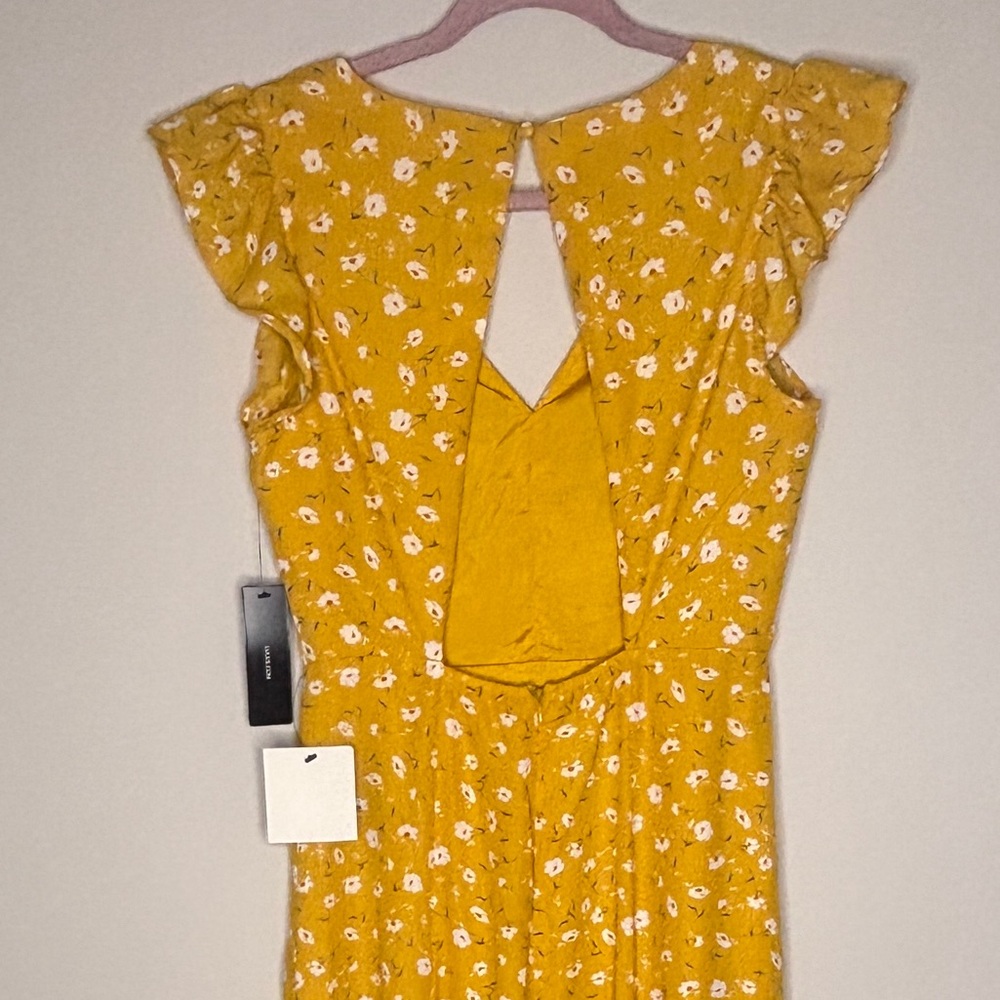 Lulu’s NWT Mustard Yellow Floral Backless Maxi Wedding Guest Dress Size Medium - Picture 4 of 13